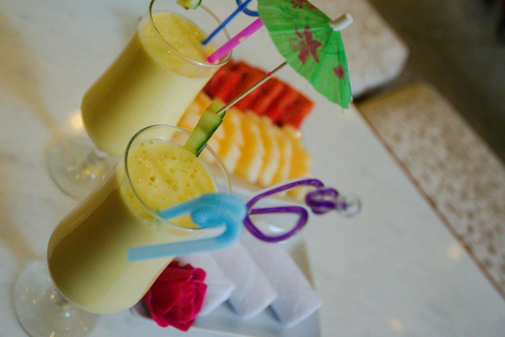 Ambassador Hanoi Hotel & Travel Екстериор снимка