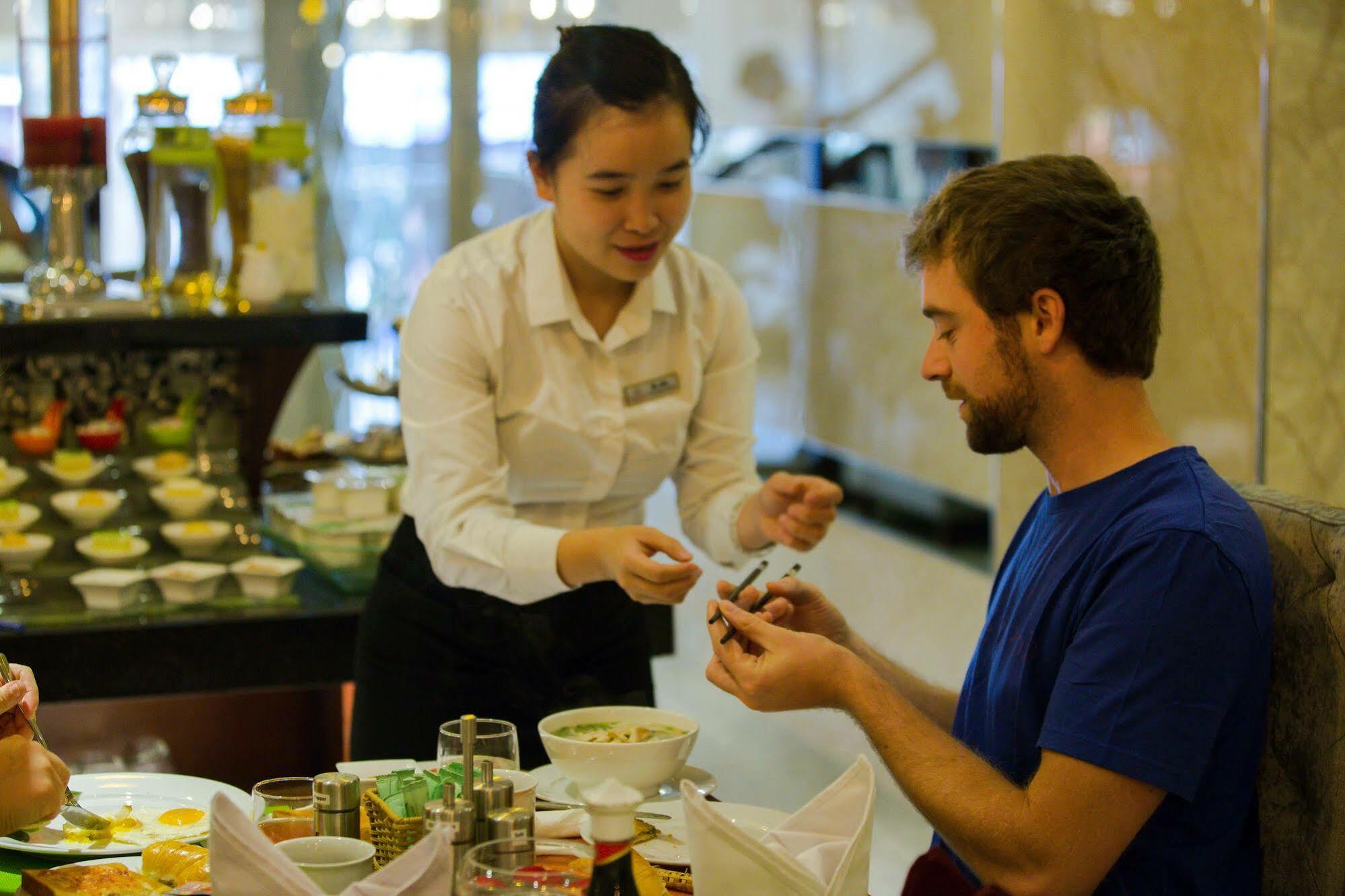 Ambassador Hanoi Hotel & Travel Екстериор снимка